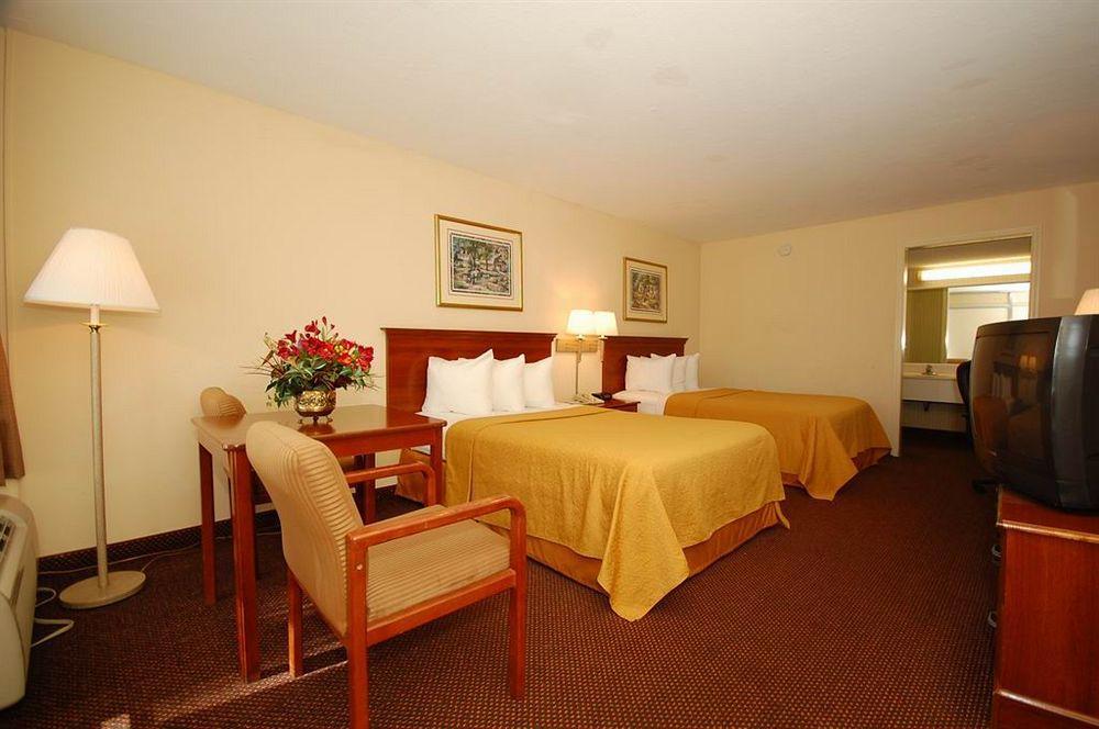 Quality Inn & Suites Conference Center Thomasville Zewnętrze zdjęcie