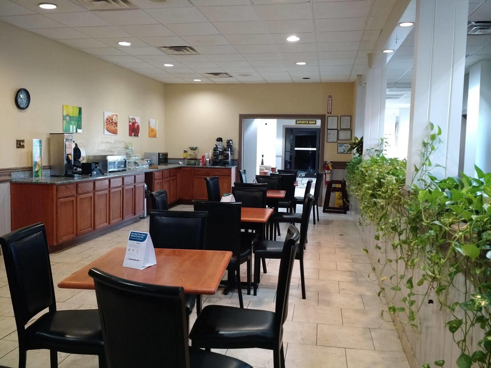 Quality Inn & Suites Conference Center Thomasville Zewnętrze zdjęcie